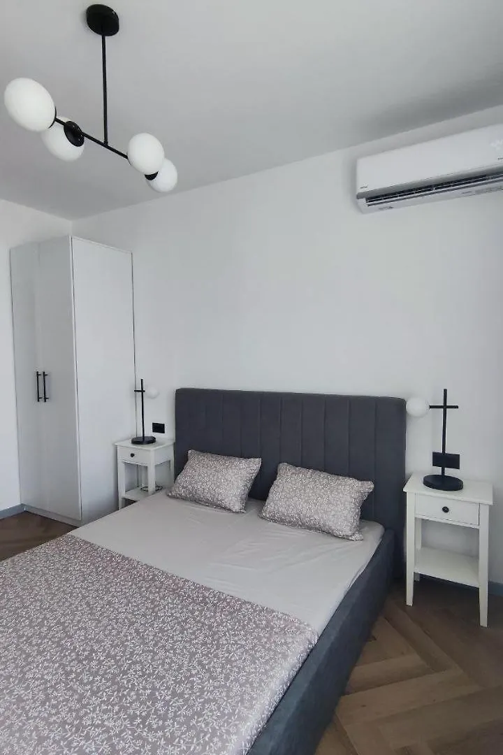 Apartments Lux Belmondo Durres